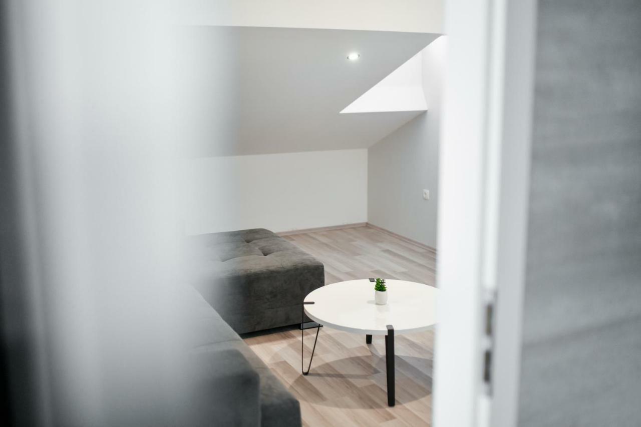 Grey Apartment Old Town Zadar Exterior photo